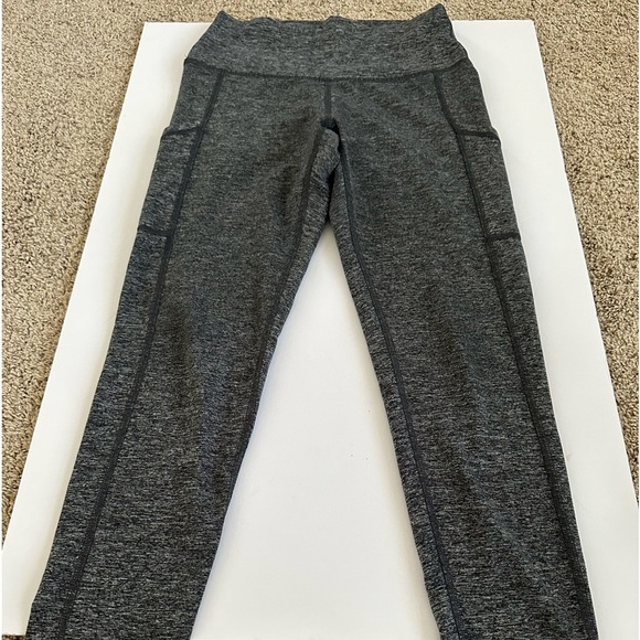 Aerie chill play move midrise leggings. Grey. Size Medium - Picture 1 of 9
